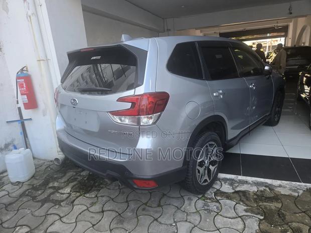 Subaru Forester 2.5i Premium AWD 2018 Silver