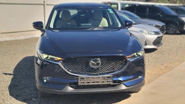 Mazda CX-5 2020 Blue