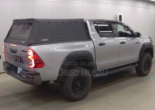 Toyota Hilux 2.4 Diesel 2020 Silver
