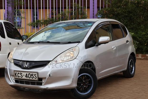 Honda Fit 2011 Silver