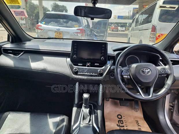 Toyota Corolla Cross 2022 Silver