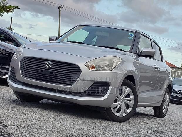 Suzuki Swift 2018 Silver