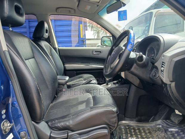 Nissan X-Trail 2011 Blue
