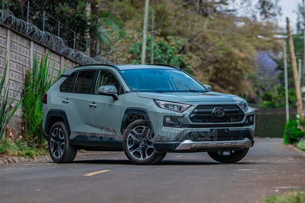Toyota RAV4 Adventure AWD 2020 Green