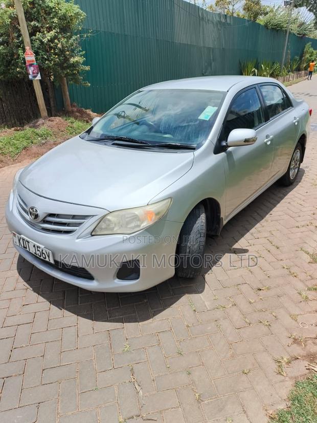 Toyota Corolla 2013 Silver