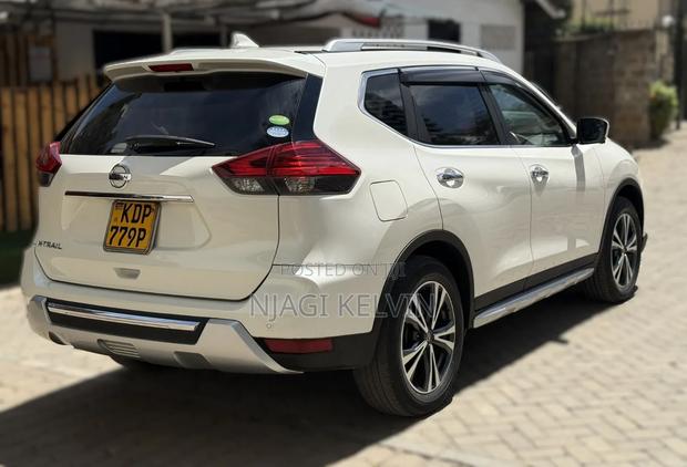 Nissan X-Trail 2.0 Petrol AWD 2017 Pearl
