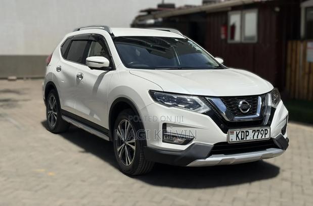 Nissan X-Trail 2.0 Petrol AWD 2017 Pearl