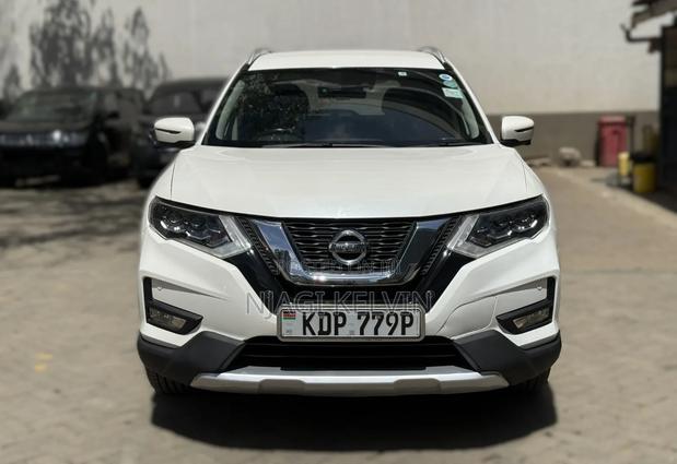 Nissan X-Trail 2.0 Petrol AWD 2017 Pearl