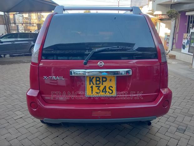 Nissan X-Trail 2.0 2004 Red