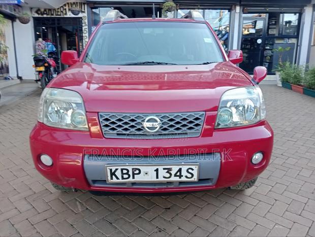 Nissan X-Trail 2.0 2004 Red