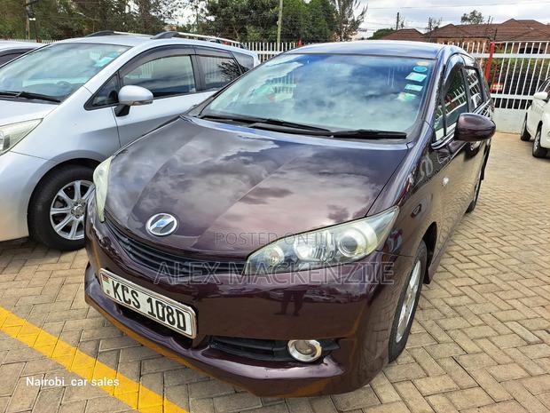 Toyota Wish 2011 Burgundy