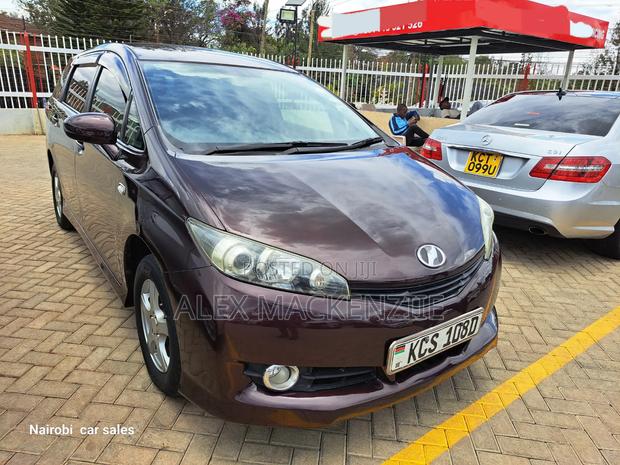 Toyota Wish 2011 Burgundy