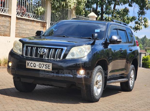 Toyota Land Cruiser Prado 2.7 i 2011