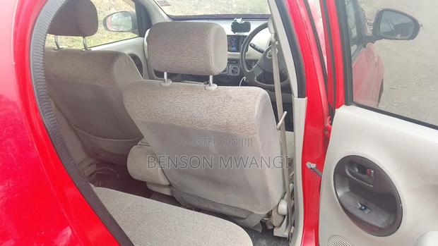 Toyota Passo 2011 Red