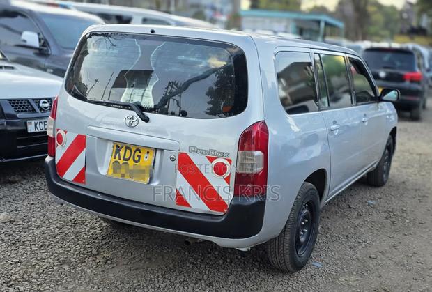 Toyota Probox 2014 Silver