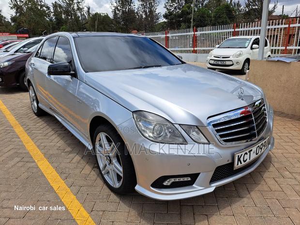 Mercedes-Benz E250 2012 Silver
