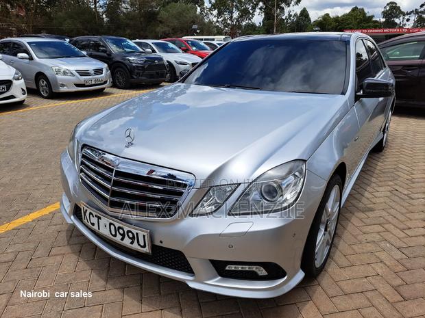 Mercedes-Benz E250 2012 Silver