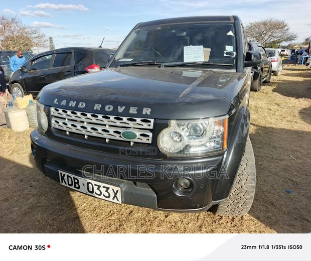 Land Rover Discovery 2013 Black