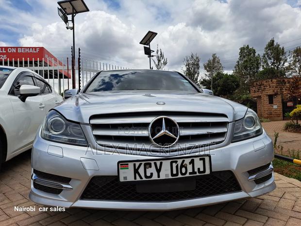 Mercedes-Benz C200 2012 Silver