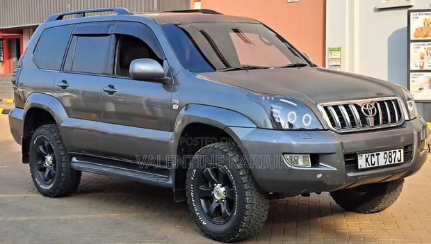 Toyota Land Cruiser Prado 2008 Gray