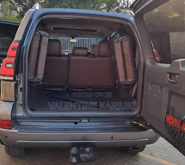 Toyota Land Cruiser Prado 2008 Gray