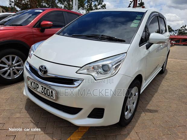 Toyota Ractis 2016 White