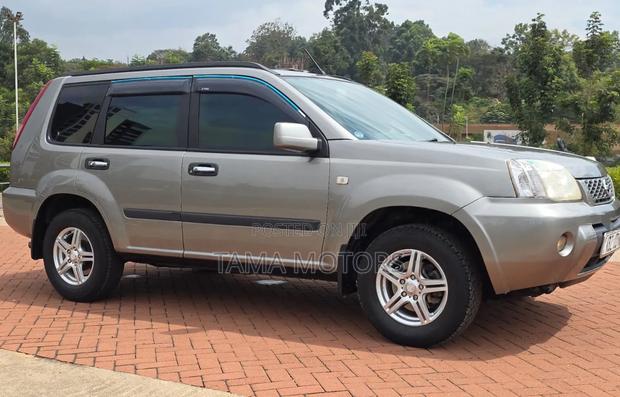 Nissan X-Trail 2007 Silver