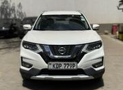 Nissan X-Trail 2.0 Petrol AWD 2017 White for sale