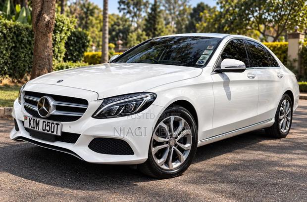 Mercedes-Benz C200 2016 White