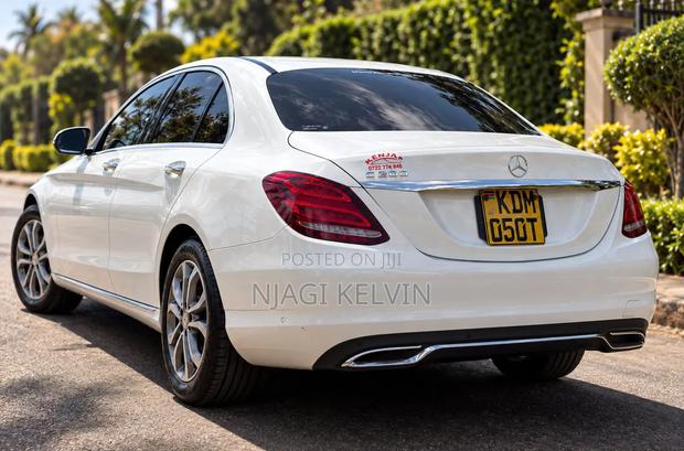 Mercedes-Benz C200 2016 White