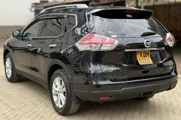 Nissan X-Trail 2.0 Petrol AWD 2016 Black