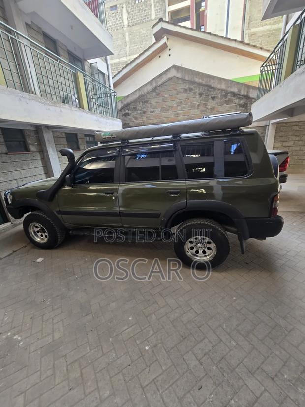 Nissan Patrol 1999 Green
