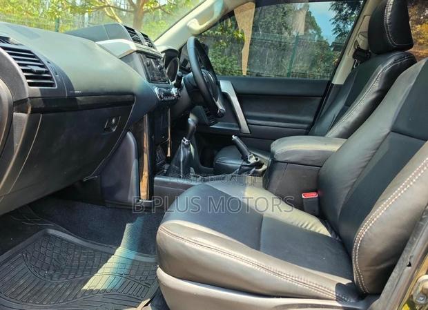 Toyota Land Cruiser Prado 2014 Green