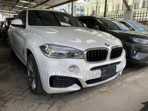 BMW X6 xDrive35i AWD 2019 Off white