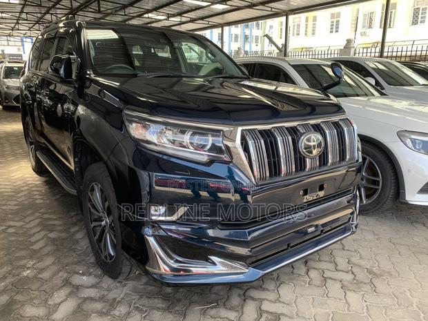 Toyota Land Cruiser Prado 2.8 2019 Green