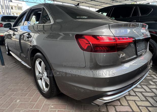 Audi A4 Prestige 2021 Gray
