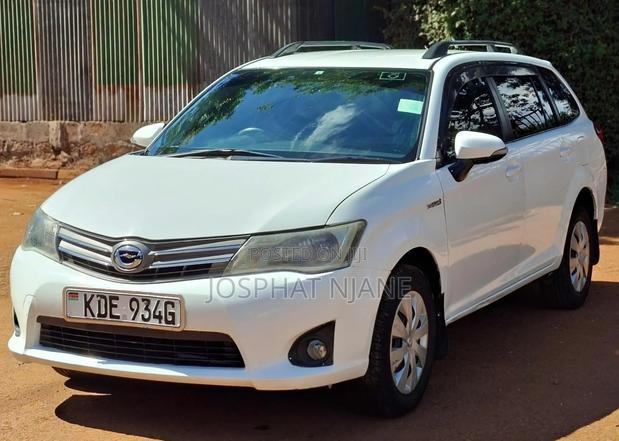Toyota Corolla Fielder 2014 White