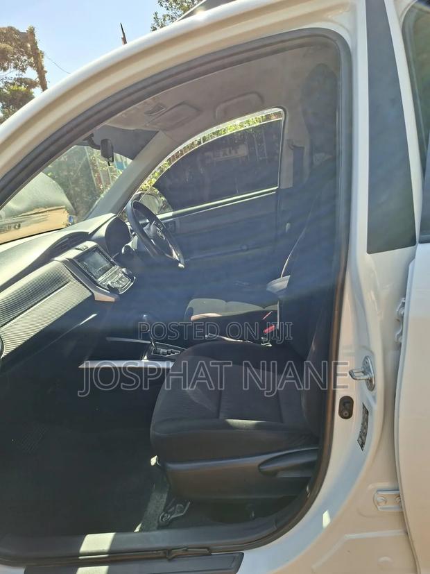 Toyota Corolla Fielder 2014 White