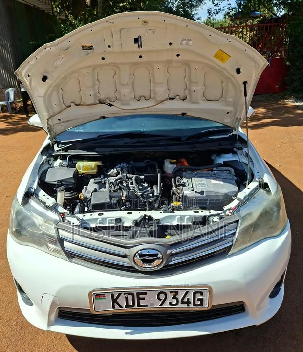 Toyota Corolla Fielder 2014 White