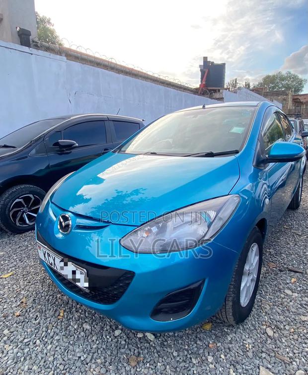 Mazda Demio 2012 Blue