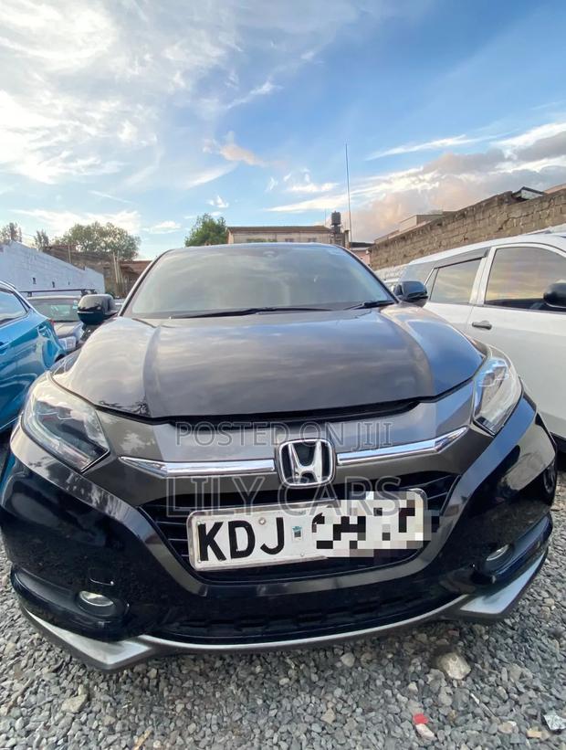 Honda Vezel 1.5 Hybrid 2WD 2015 Black