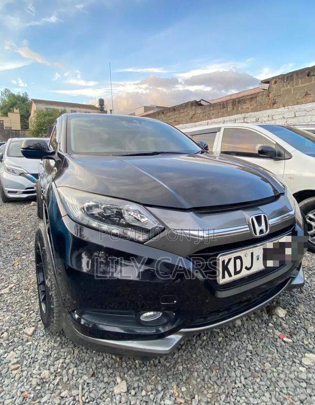 Honda Vezel 1.5 Hybrid 2WD 2015 Black
