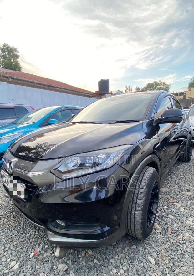 Honda Vezel 1.5 Hybrid 2WD 2015 Black