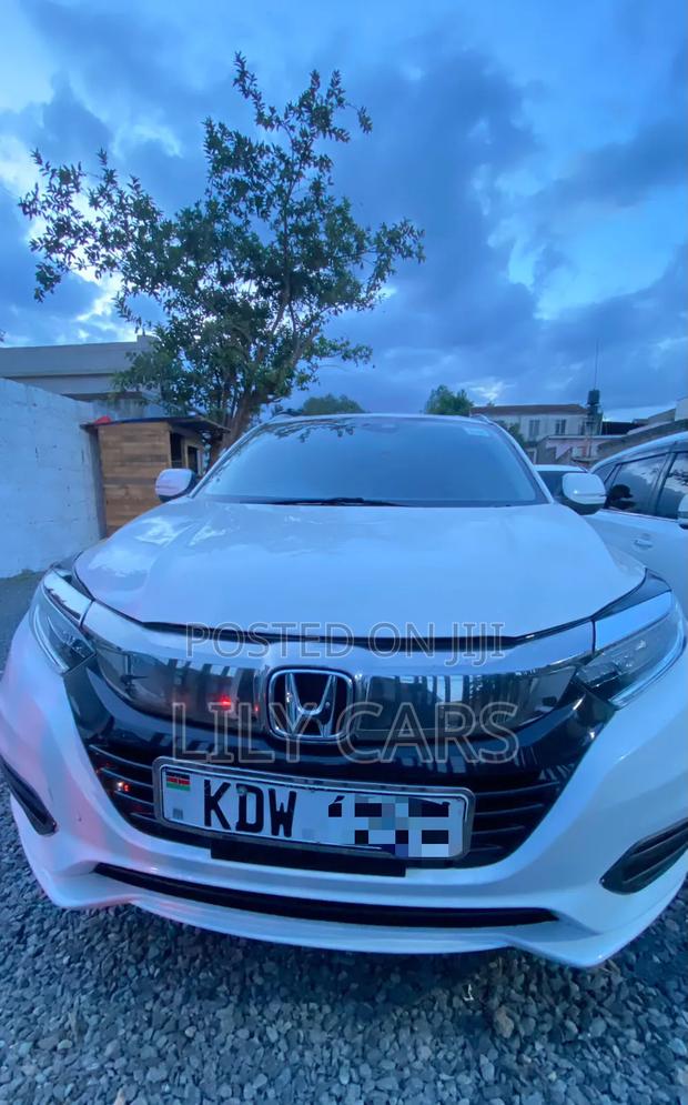 Honda Vezel 1.5 Hybrid 2WD 2019 White