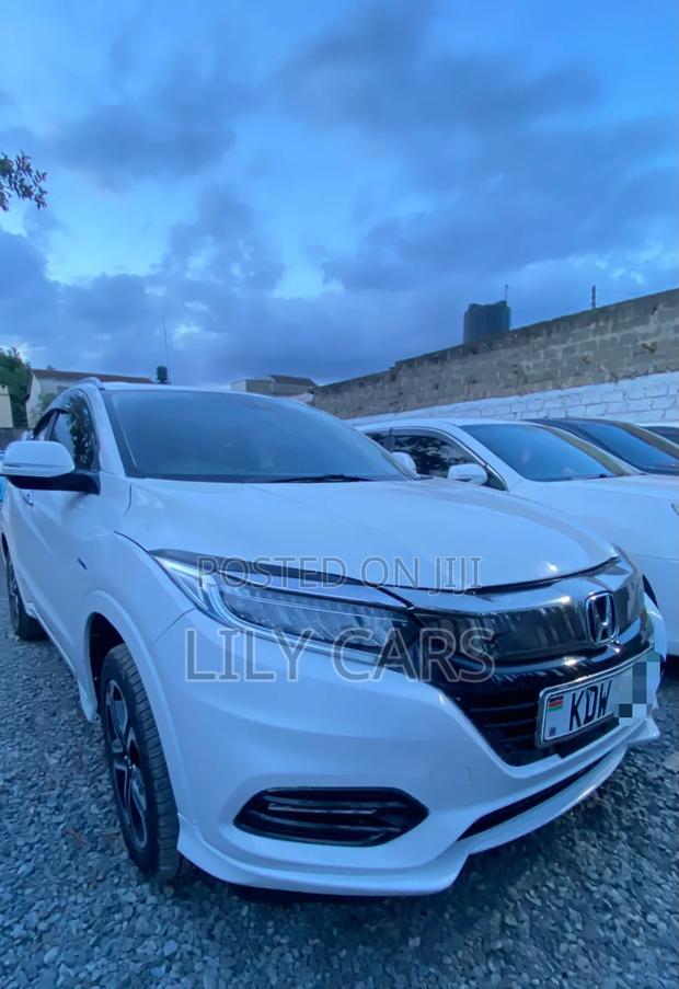 Honda Vezel 1.5 Hybrid 2WD 2019 White