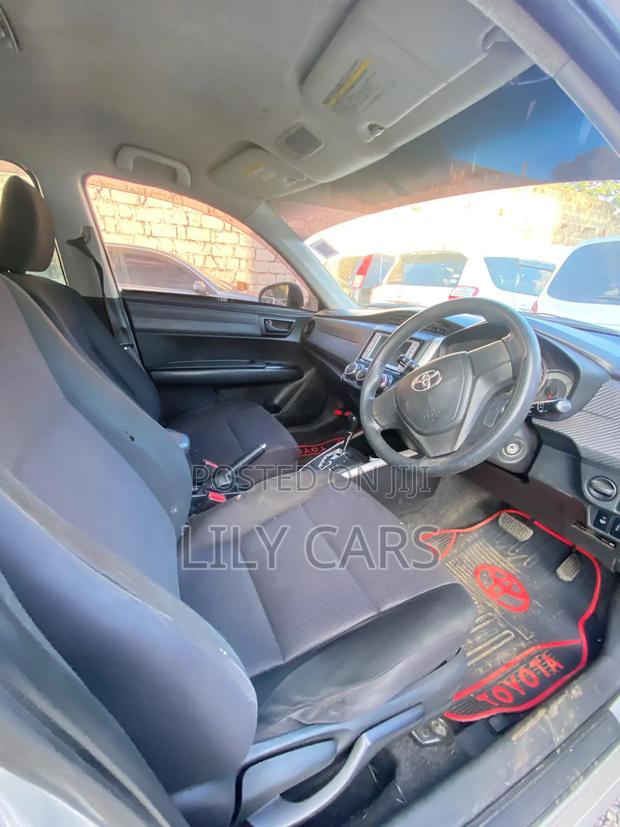 Toyota Corolla Fielder 2013 Silver