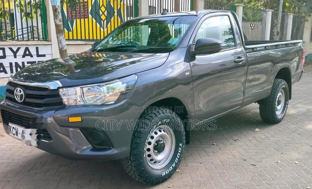 Toyota Hilux Revo Single Cab Deisel 2.8 AWD 2019 Gray