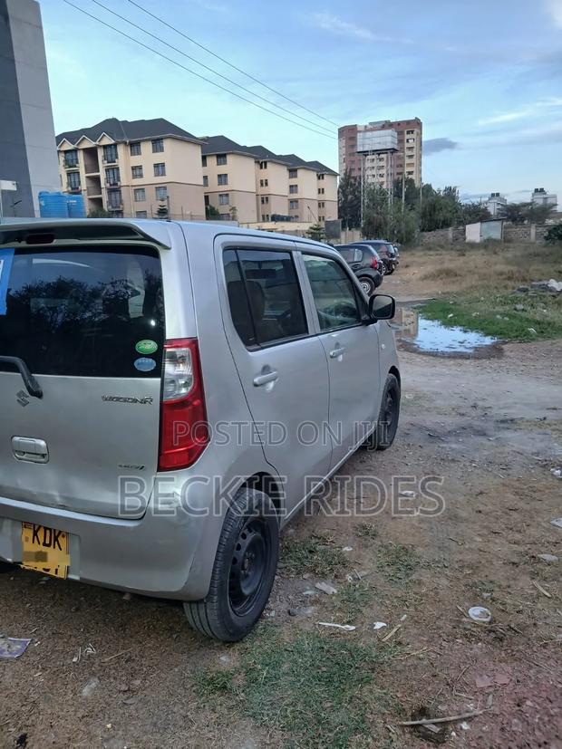 Suzuki Wagon R 2015 Silver