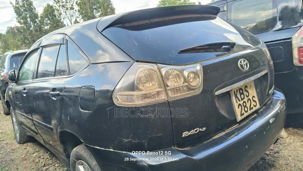 Toyota Harrier 2006 Black