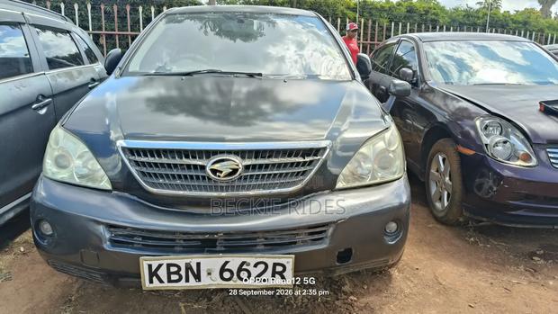 Toyota Harrier 2004 Black